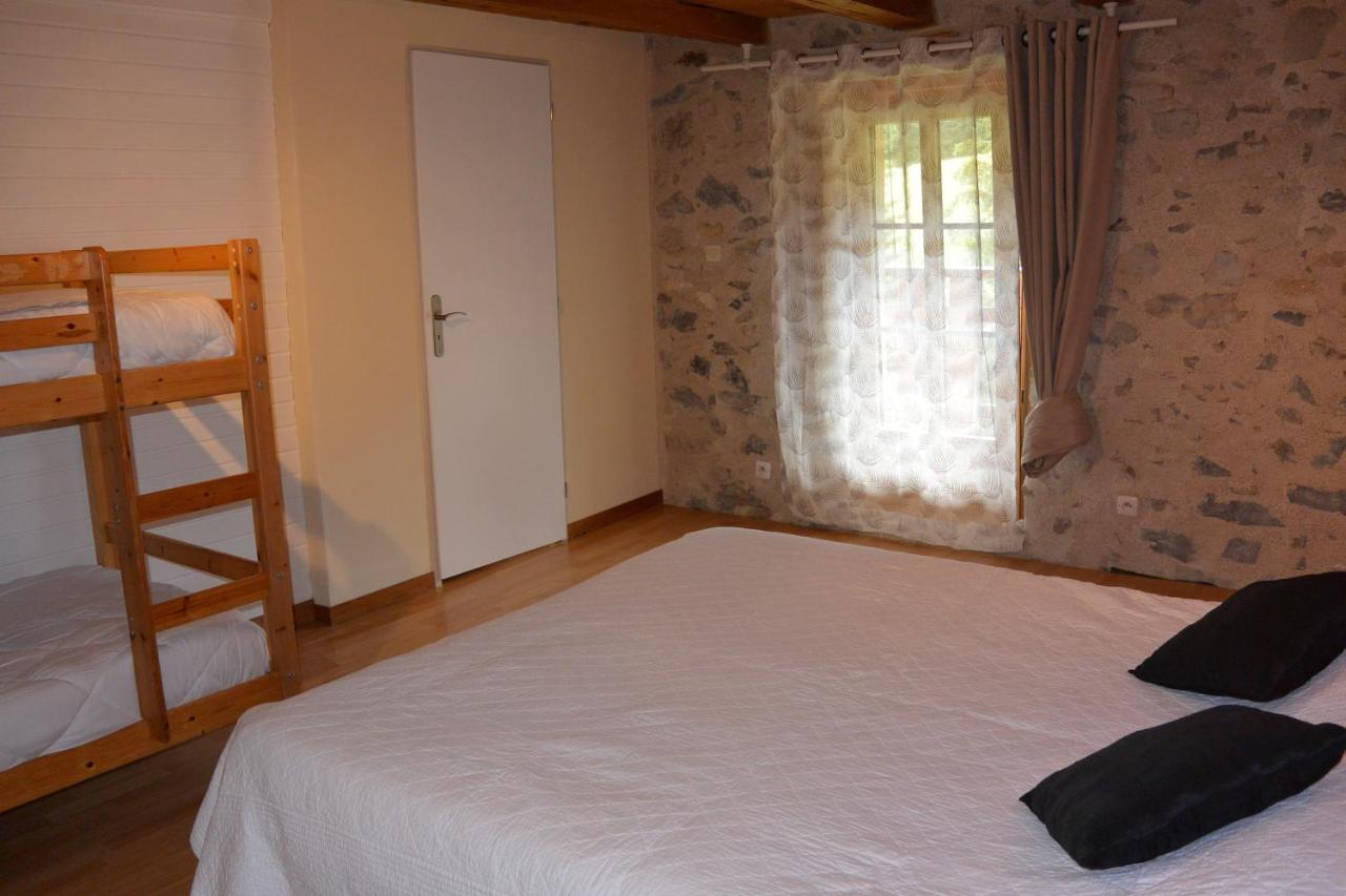 Gites Tre Le Grenier Les Moussieres Exterior photo