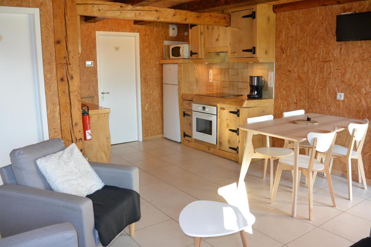 Gites Tre Le Grenier Les Moussieres Exterior photo