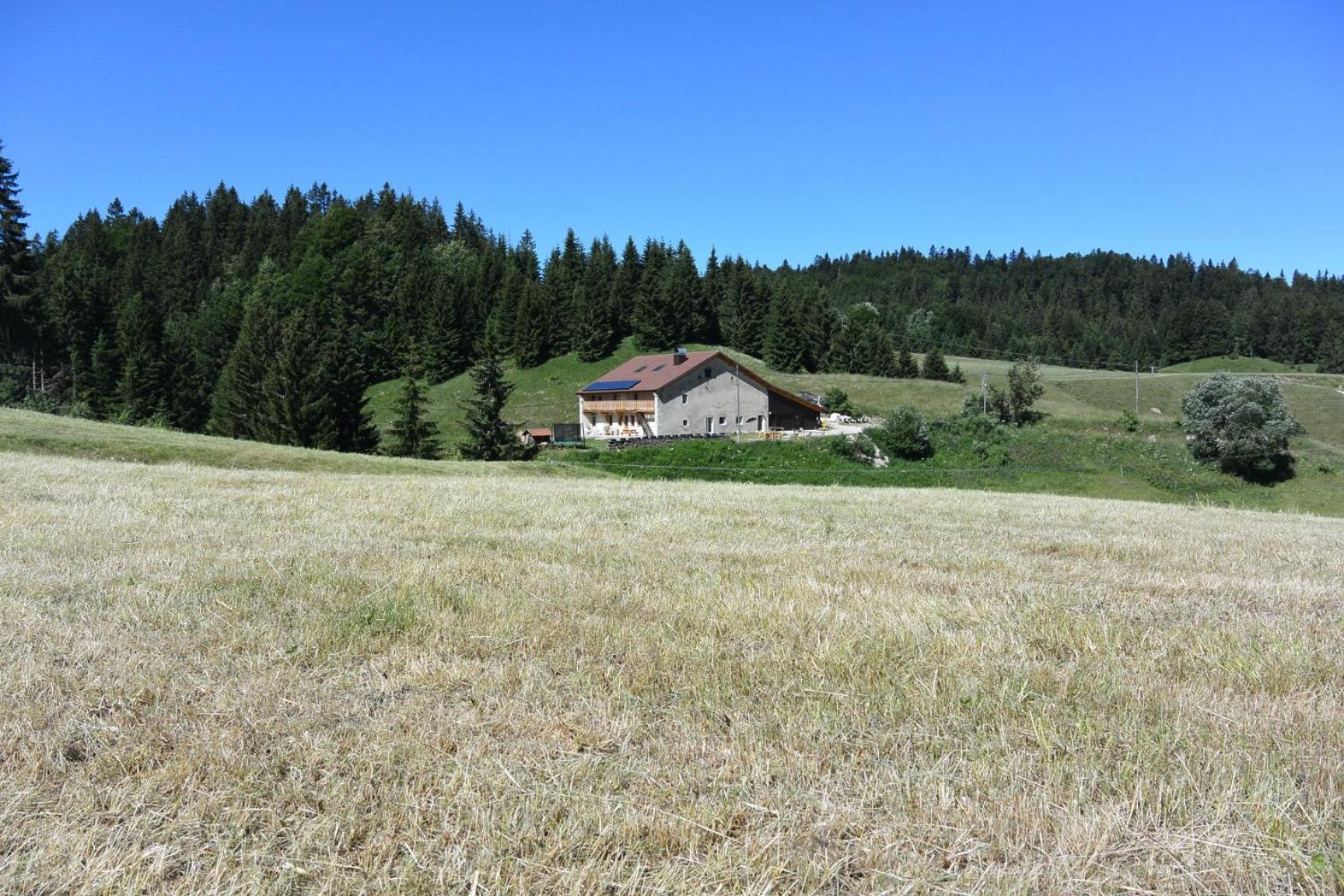 Gites Tre Le Grenier Les Moussieres Exterior photo